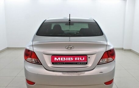 Hyundai Solaris II рестайлинг, 2012 год, 770 000 рублей, 3 фотография