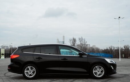 Ford Focus IV, 2018 год, 1 490 000 рублей, 13 фотография