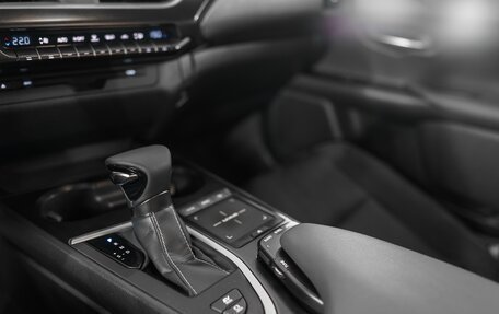 Lexus UX I, 2019 год, 3 070 000 рублей, 26 фотография
