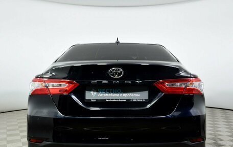 Toyota Camry, 2018 год, 2 299 900 рублей, 4 фотография