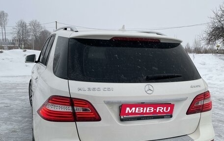 Mercedes-Benz M-Класс, 2012 год, 3 000 000 рублей, 4 фотография