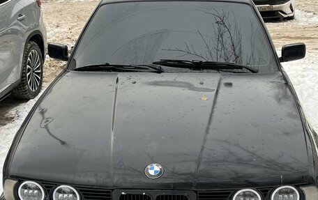 BMW 5 серия, 1989 год, 299 500 рублей, 7 фотография