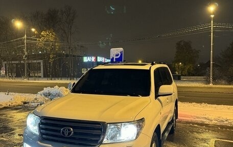 Toyota Land Cruiser 200, 2010 год, 3 670 000 рублей, 4 фотография
