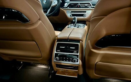 BMW 7 серия, 2020 год, 6 500 000 рублей, 14 фотография