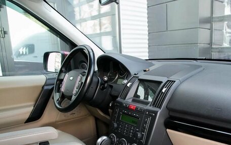 Land Rover Freelander II рестайлинг 2, 2011 год, 1 640 000 рублей, 35 фотография