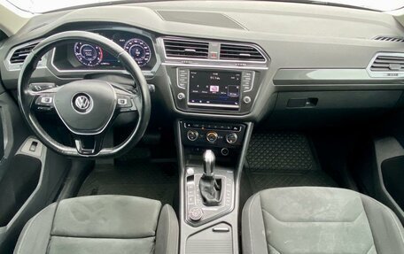 Volkswagen Tiguan II, 2017 год, 3 100 000 рублей, 7 фотография