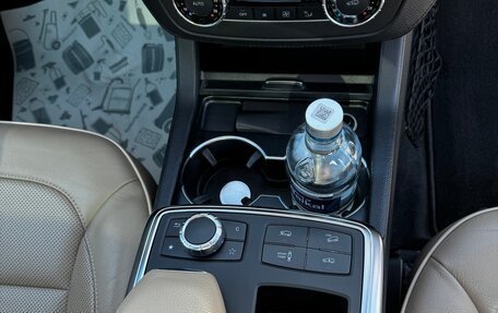 Mercedes-Benz M-Класс, 2012 год, 3 300 000 рублей, 11 фотография