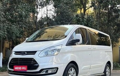 Ford Tourneo Custom I рестайлинг, 2022 год, 3 900 000 рублей, 1 фотография