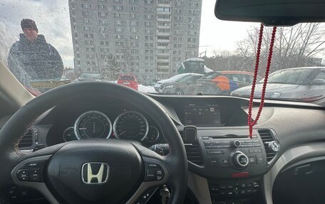 Honda Accord VIII рестайлинг, 2008 год, 1 050 000 рублей, 18 фотография