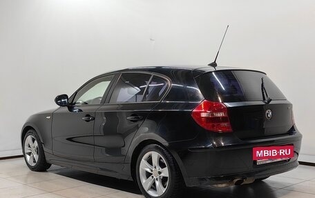 BMW 1 серия, 2011 год, 819 000 рублей, 2 фотография