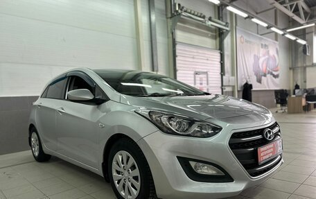 Hyundai i30 II рестайлинг, 2015 год, 1 289 000 рублей, 12 фотография