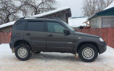 Chevrolet Niva I рестайлинг, 2013 год, 550 000 рублей, 7 фотография