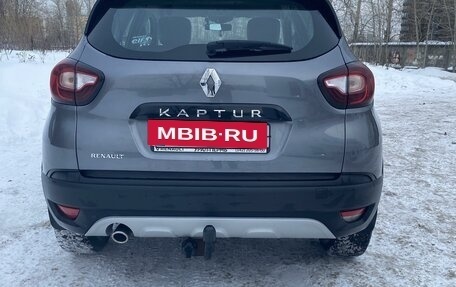 Renault Kaptur I рестайлинг, 2017 год, 1 610 000 рублей, 3 фотография