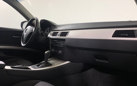 BMW 3 серия, 2011 год, 1 295 000 рублей, 14 фотография