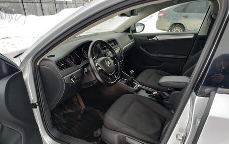 Volkswagen Jetta VI, 2015 год, 1 200 000 рублей, 5 фотография