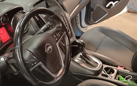 Opel Astra J, 2011 год, 1 000 000 рублей, 18 фотография