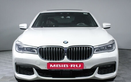 BMW 7 серия, 2018 год, 4 150 000 рублей, 2 фотография