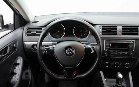 Volkswagen Jetta VI, 2016 год, 1 589 000 рублей, 17 фотография