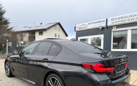 BMW 5 серия, 2023 год, 14 200 000 рублей, 2 фотография