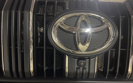 Toyota Land Cruiser Prado 150 рестайлинг 2, 2021 год, 6 950 000 рублей, 14 фотография