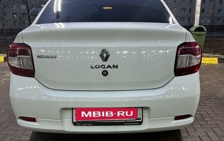 Renault Logan II, 2017 год, 1 000 000 рублей, 3 фотография