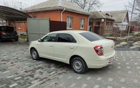 Chevrolet Cobalt II, 2014 год, 860 000 рублей, 2 фотография