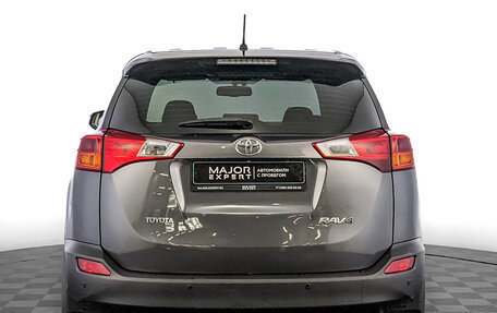 Toyota RAV4, 2014 год, 1 945 000 рублей, 6 фотография