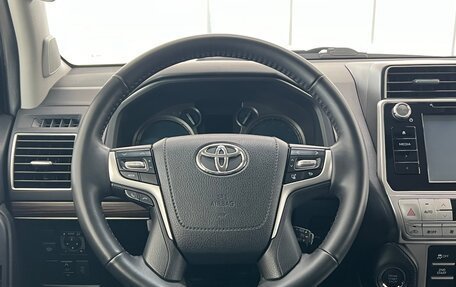 Toyota Land Cruiser Prado 150 рестайлинг 2, 2018 год, 5 100 000 рублей, 15 фотография