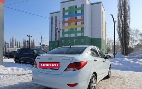 Hyundai Solaris II рестайлинг, 2011 год, 749 000 рублей, 2 фотография