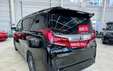 Toyota Alphard III, 2018 год, 6 200 000 рублей, 3 фотография