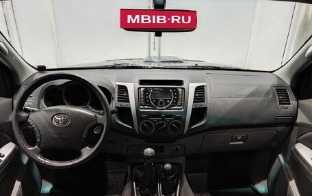 Toyota Hilux VII, 2011 год, 1 831 000 рублей, 5 фотография
