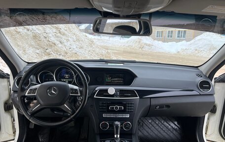 Mercedes-Benz C-Класс, 2011 год, 1 550 000 рублей, 8 фотография