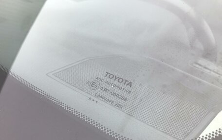 Toyota RAV4, 2018 год, 2 917 000 рублей, 20 фотография