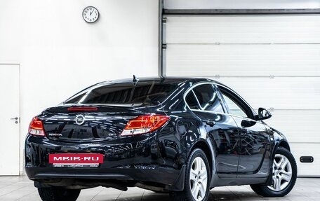 Opel Insignia II рестайлинг, 2011 год, 1 049 000 рублей, 3 фотография