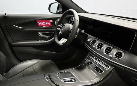 Mercedes-Benz E-Класс, 2022 год, 7 800 000 рублей, 7 фотография