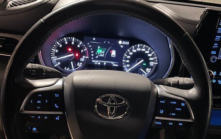 Toyota Highlander, 2021 год, 7 500 000 рублей, 7 фотография