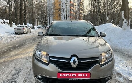 Renault Logan II, 2013 год, 1 150 000 рублей, 13 фотография