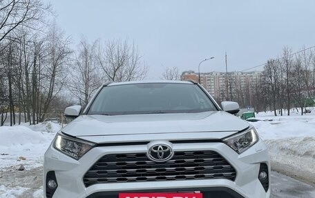 Toyota RAV4, 2021 год, 3 500 000 рублей, 7 фотография