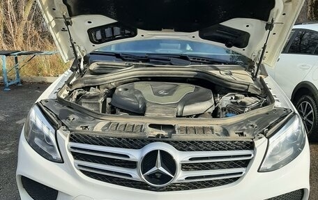 Mercedes-Benz GLE, 2016 год, 4 500 000 рублей, 2 фотография