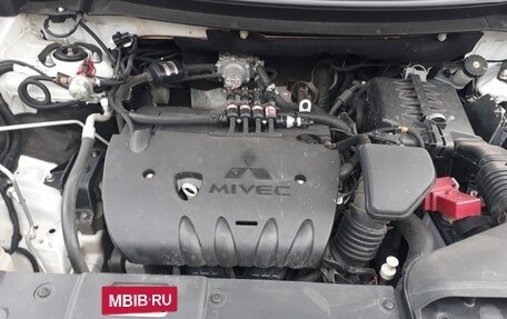 Mitsubishi Outlander III рестайлинг 3, 2014 год, 1 873 000 рублей, 6 фотография