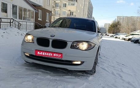 BMW 1 серия, 2011 год, 1 025 000 рублей, 4 фотография