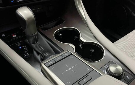 Lexus RX IV рестайлинг, 2020 год, 5 849 999 рублей, 24 фотография
