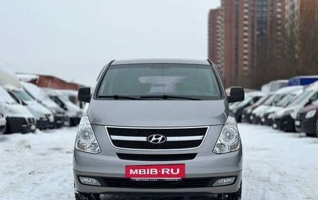 Hyundai Grand Starex Grand Starex I рестайлинг 2, 2012 год, 2 195 000 рублей, 2 фотография