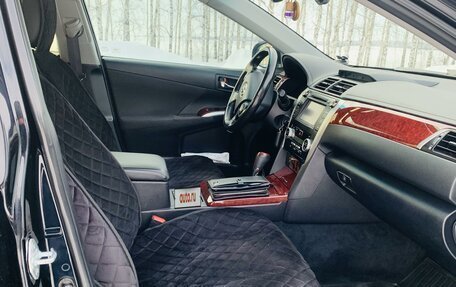 Toyota Camry, 2013 год, 2 080 000 рублей, 6 фотография