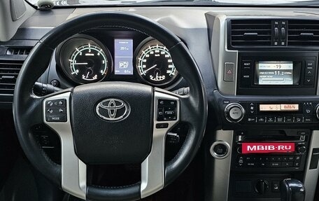 Toyota Land Cruiser Prado 150 рестайлинг 2, 2010 год, 2 900 000 рублей, 11 фотография