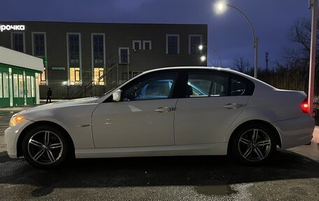 BMW 3 серия, 2009 год, 1 100 000 рублей, 3 фотография