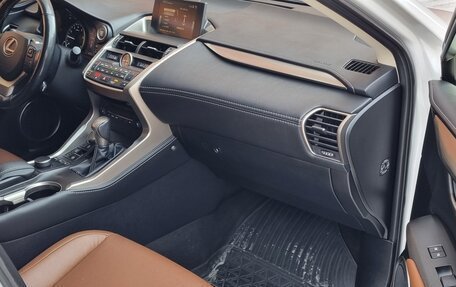 Lexus NX I, 2017 год, 3 600 000 рублей, 5 фотография
