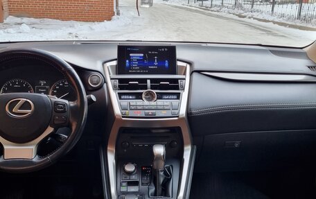 Lexus NX I, 2017 год, 3 600 000 рублей, 6 фотография