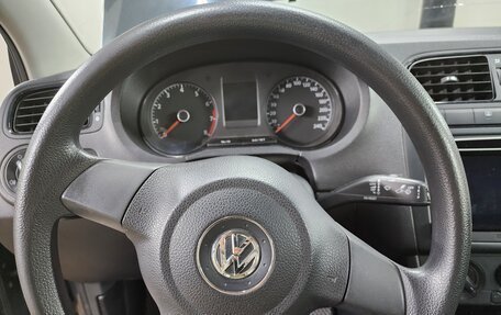 Volkswagen Polo VI (EU Market), 2014 год, 904 000 рублей, 18 фотография