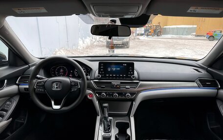 Honda Accord IX рестайлинг, 2017 год, 2 100 000 рублей, 15 фотография